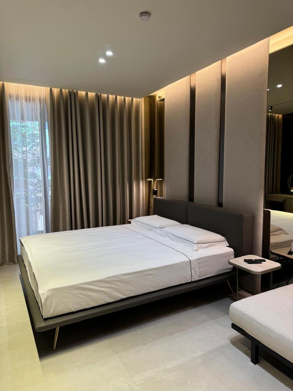 Hotel Miramare Vlorë 외부 사진